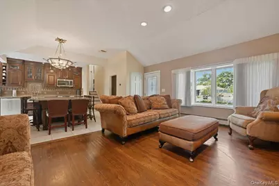 1279 Paul Street, Seaford, NY 11783 - Photo 5