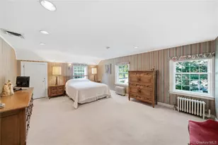2-55 Manor Rd, Douglaston, NY 11363 - Photo 15