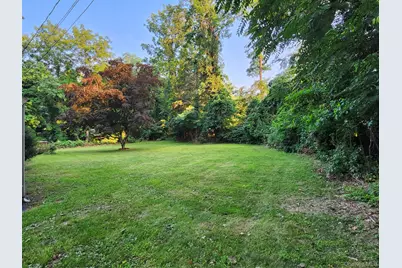 11 Smith Lane, Saint James, NY 11780 - Photo 37