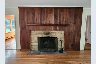 11 Smith Lane, Saint James, NY 11780 - Photo 15