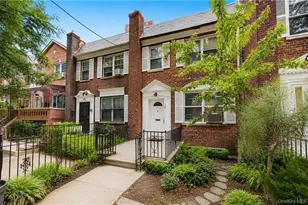 138 Van Cortlandt Park S, Bronx, NY 10463 - Photo 3