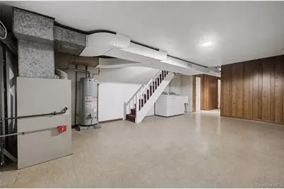 138 Van Cortlandt Park S, Bronx, NY 10463 - Photo 27