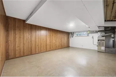 138 Van Cortlandt Park S, Bronx, NY 10463 - Photo 31