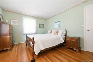 144 Hughes Pl, Albertson, NY 11507 - Photo 13