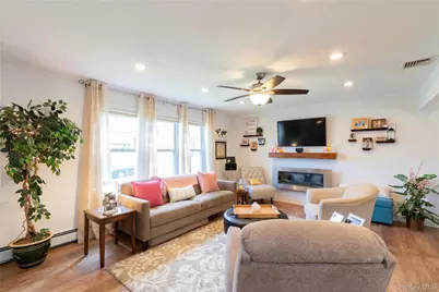 4 Tanglewood Lane, Poughkeepsie, NY 12603 - Photo 3