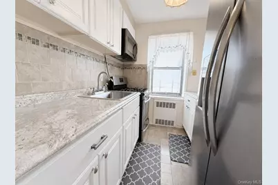 2 Fisher Drive #618, Mount Vernon, NY 10552 - Photo 5