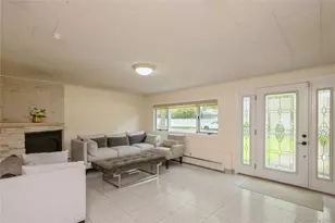 7 Ebb Ct, Commack, NY 11725 - Photo 9