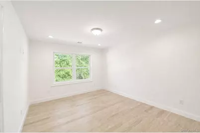 1320 R Street, Elmont, NY 11003 - Photo 23
