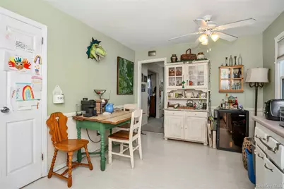 623 W Park Avenue, Long Beach, NY 11561 - Photo 17