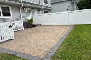 17B Dunes Ln, Port Washington, NY 11050 - Photo 3