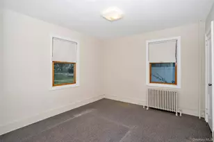 33 Laurel Dr, Smithtown, NY 11787 - Photo 7