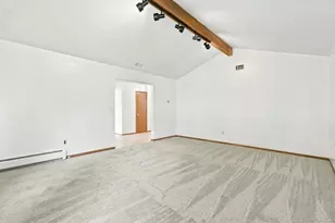 6 Pelham Ct, Nanuet, NY 10954 - Photo 5