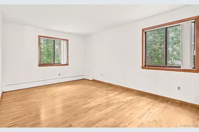 6 Pelham Court, Nanuet, NY 10954 - Photo 15