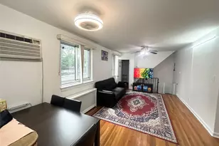 72-75 Little Neck Pkwy, Glen Oaks, NY 11004 - Photo 9