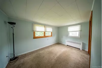 120 Aspen Road, Kings Park, NY 11754 - Photo 5