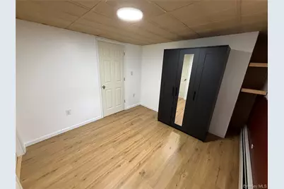 1390 America Avenue, West Babylon, NY 11704 - Photo 5