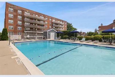 360 Westchester Avenue #623, Port Chester, NY 10573 - Photo 11