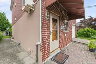 3212 Giegerich Pl, Bronx, NY 10465 - Photo 5