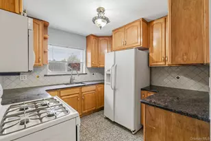 3212 Giegerich Pl, Bronx, NY 10465 - Photo 29