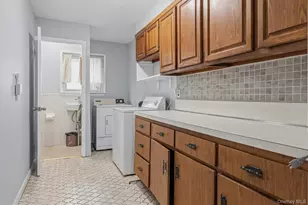 3212 Giegerich Pl, Bronx, NY 10465 - Photo 15