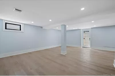 517 Corral Run, Bethpage, NY 11714 - Photo 37