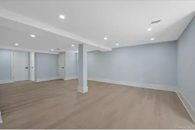 517 Corral Run, Bethpage, NY 11714 - Photo 39