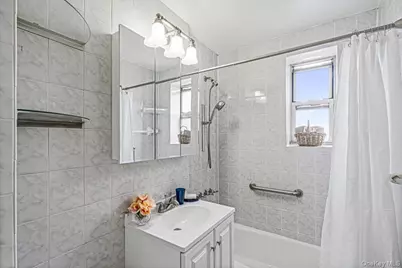 30-15 Hobart Street #4D, Woodside, NY 11377 - Photo 13