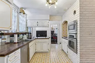38 Cedarhurst Ave, Cedarhurst, NY 11516 - Photo 13
