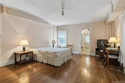 38 Cedarhurst Avenue, Cedarhurst, NY 11516 - Photo 21