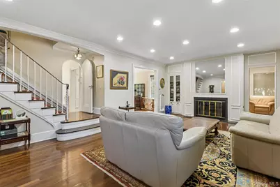 38 Cedarhurst Avenue, Cedarhurst, NY 11516 - Photo 5