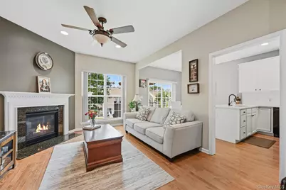 19 Brighton Drive #1702, Newburgh, NY 12550 - Photo 9