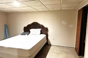 1551 Sweetman Ave, Elmont, NY 11003 - Photo 25
