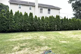 1551 Sweetman Ave, Elmont, NY 11003 - Photo 7