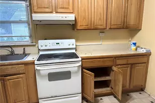 1551 Sweetman Ave, Elmont, NY 11003 - Photo 21