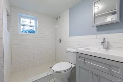 209 Smith Street, Freeport, NY 11520 - Photo 21