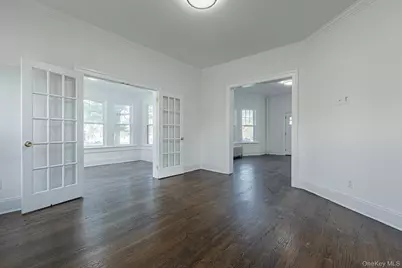 209 Smith Street, Freeport, NY 11520 - Photo 5