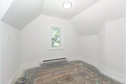 209 Smith Street, Freeport, NY 11520 - Photo 23