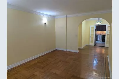 8344 Lefferts Boulevard #1F, Kew Gardens, NY 11415 - Photo 11