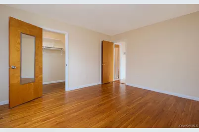 132 Woodland Drive, Pleasantville, NY 10570 - Photo 7