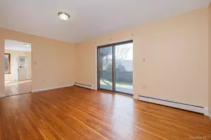 132 Woodland Dr, Pleasantville, NY 10570 - Photo 5