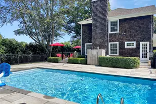 5765 Bergen Ave, Mattituck, NY 11952 - Photo 3
