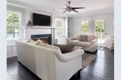 5765 Bergen Avenue, Mattituck, NY 11952 - Photo 11