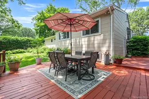 44 Winslow Ln, Smithtown, NY 11787 - Photo 37