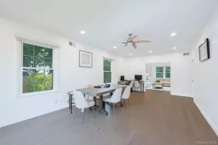 8 Parkview Dr, Jericho, NY 11753 - Photo 27