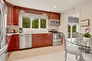 25 Arden Dr, Hartsdale, NY 10530 - Photo 9
