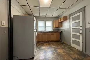 4 Harding St, Middletown, NY 10940 - Photo 5