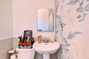 63-40 60th Pl, Ridgewood, NY 11385 - Photo 29