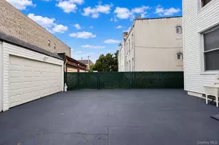 63-40 60th Pl, Ridgewood, NY 11385 - Photo 5