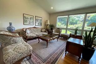 6 Preston Ct, Glen Cove, NY 11542 - Photo 5