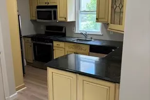 40 S Bayles Ave, Port Washington, NY 11050 - Photo 3